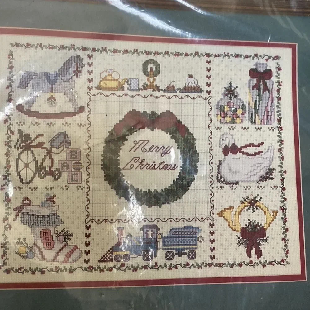 Bucilla Christmas Cross-stitch Vintage Sealed New